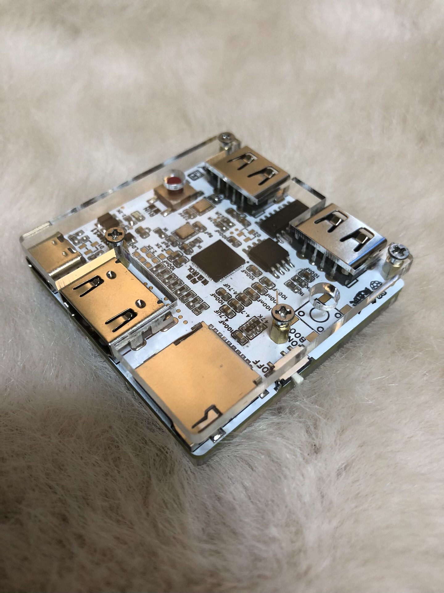 Retro Mini Macintosh 128K Pock - Retro Gaming Hub review and price