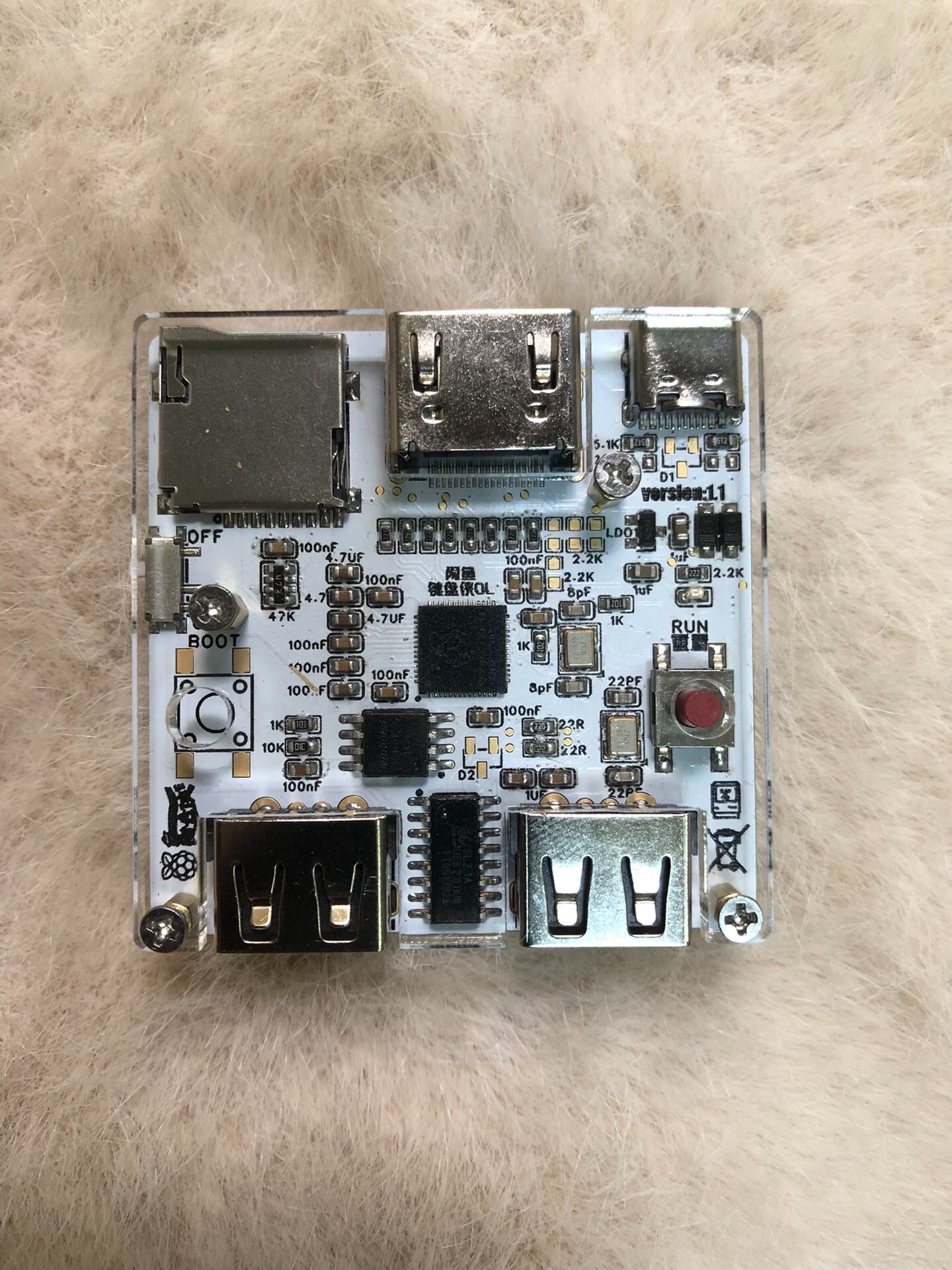 Retro Mini Macintosh 128K Pock - Retro Gaming Hub review and price